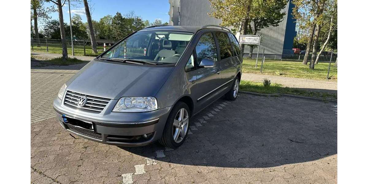 VW Sharan 252.000 km 4.700 &euro; Braunschweig 38120