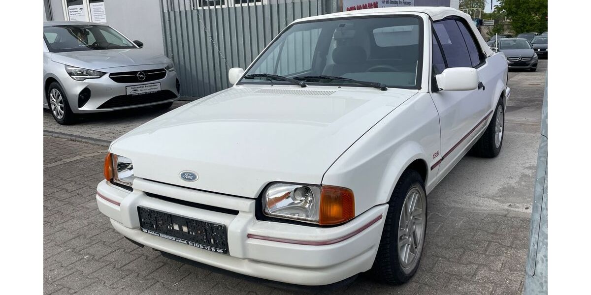 Ford Escort 118.802 km 2.489 &euro; Mannheim 68199