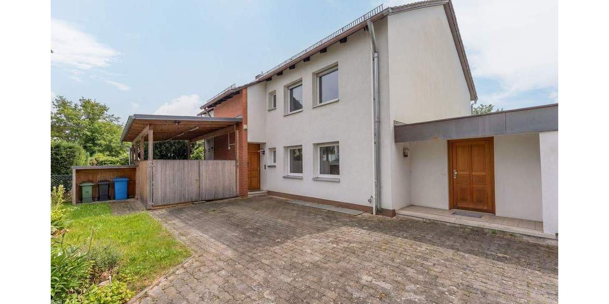 Etagenwohnung Fürth Unterfürberg - 4 Zimmer, 125 m&sup2;, 1.595&euro; | Angebot:25356016