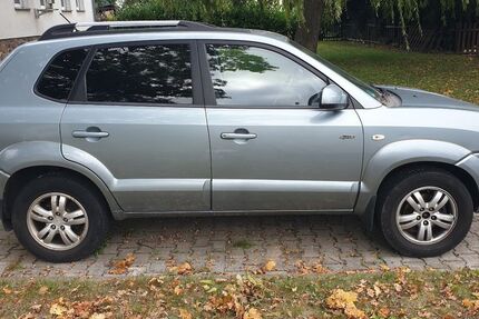 Hyundai TUCSON 311.000 km 1.800 € Belgershain 04683