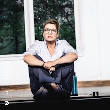 Es war Sommer. Und weil es... 01.11.2025 Staatstheater Meiningen