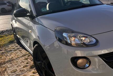 Opel Adam 134.500 km 7.199 &euro; Giebing 85256
