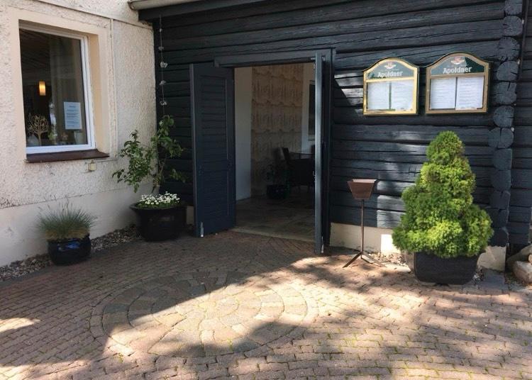 Einfamilienhaus Querfurt - 16 Zimmer, 650 m&sup2;, 270.000&euro; | Angebot:23769110