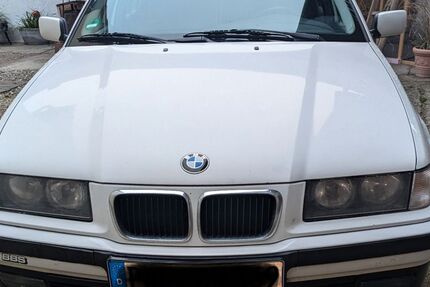 BMW 318 312.000 km 2.500 € Ernsgaden 85119