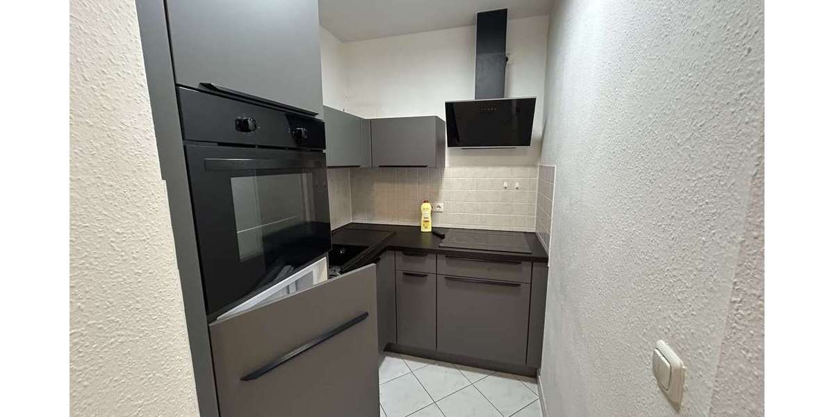 Etagenwohnung Zwickau Mitte-West - 1 Zimmer, 31 m&sup2;, 210&euro; | Angebot:26443558