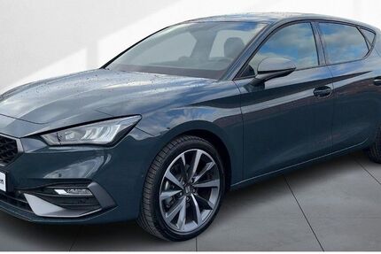 Seat Leon 2.263 km 28.490 &euro; Dresden 01067