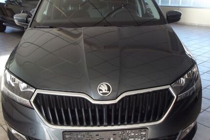 Skoda Fabia 52.650 km 15.650 &euro; Radeberg 01454