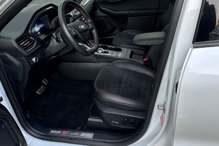 Ford Kuga 130.000 km 16.500 &euro; Villingen-Schwenningen 78054