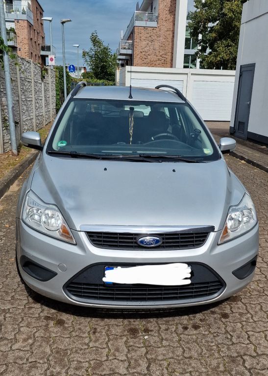 Ford Focus 236.666 km 2.200 € Hamburg 22549
