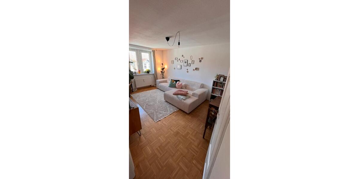 Dachgeschoßwohnung Dresden Neustadt - 2 Zimmer, 60 m&sup2;, 850&euro; | Angebot:26285384