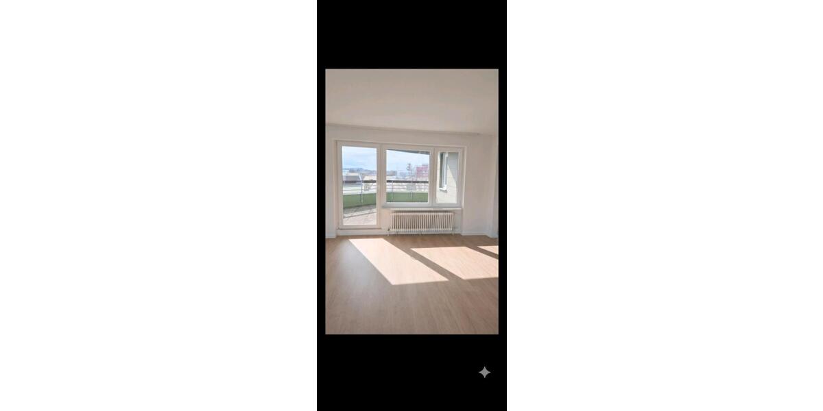 Einfamilienhaus Stuttgart Stuttgart-West - 2.5 Zimmer, 75 m&sup2;, 1.468&euro; | Angebot:24982576