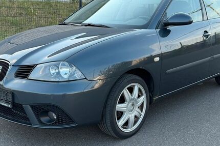 Seat Ibiza 151.000 km 2.490 &euro; Schwenningen 78054