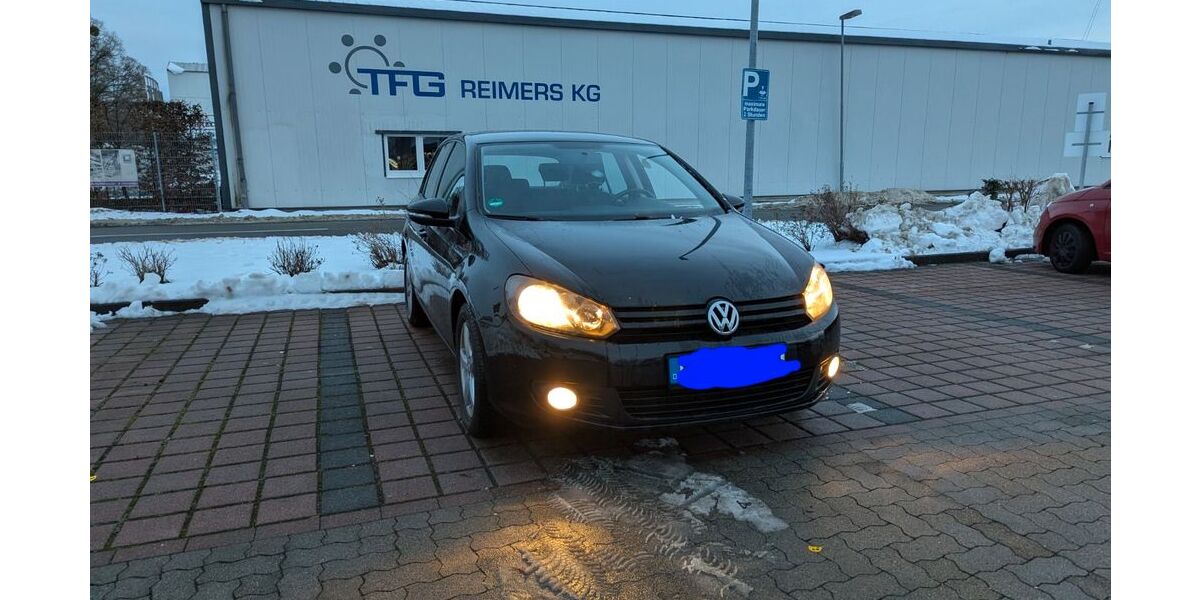 VW Golf 97.800 km 6.000 &euro; Braunschweig 38102
