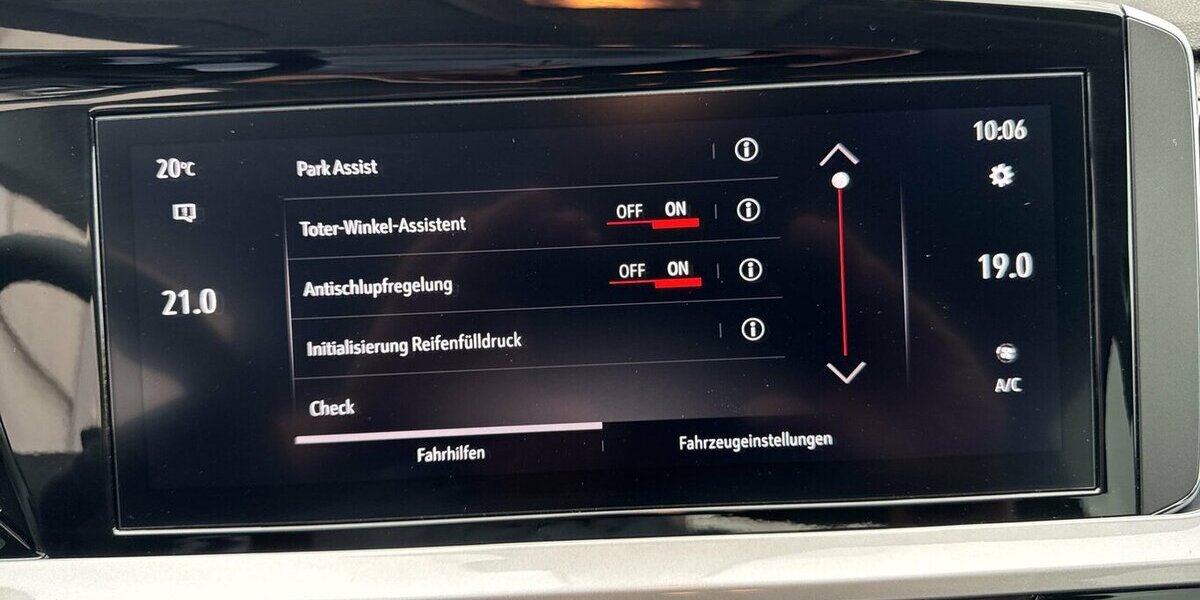 Opel Grandland Ultimate *ACC/Navi/19Zoll Alu/LED/el.Hec 35.065 km 22.890 &euro; Bamberg 96052
