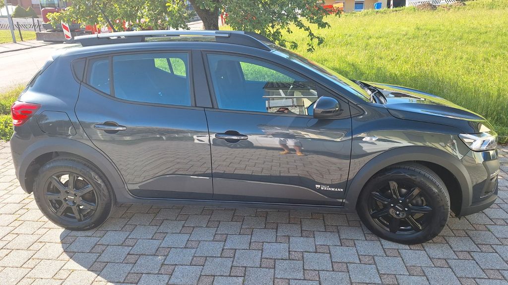 Dacia Sandero 103.500 km 13.900 &euro; Haigerloch 72401