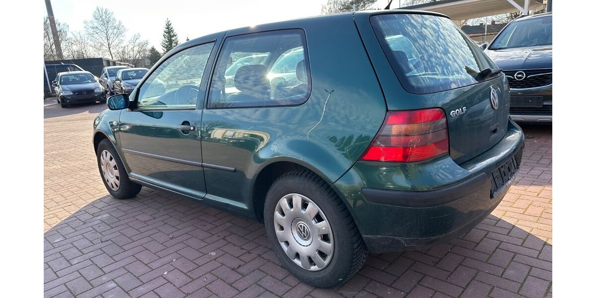 VW Golf 152.000 km 1.900 &euro; Lübeck 23560