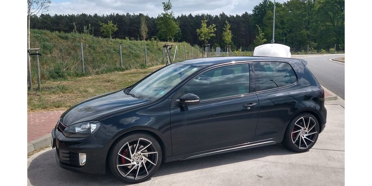 VW Golf 218.000 km 7.777 &euro; Obergünzburg 87634
