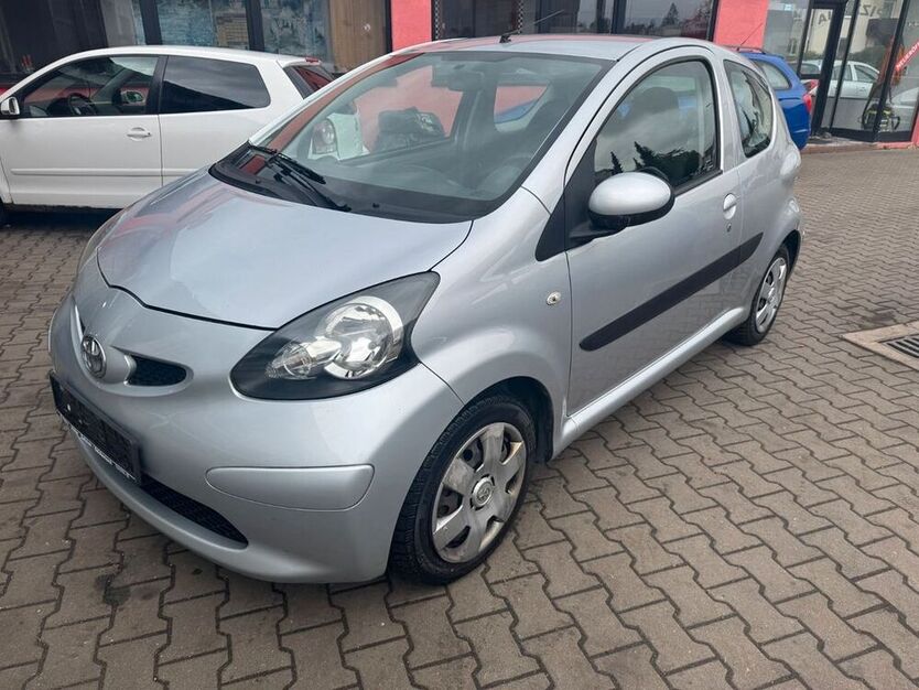 Aygo (X)