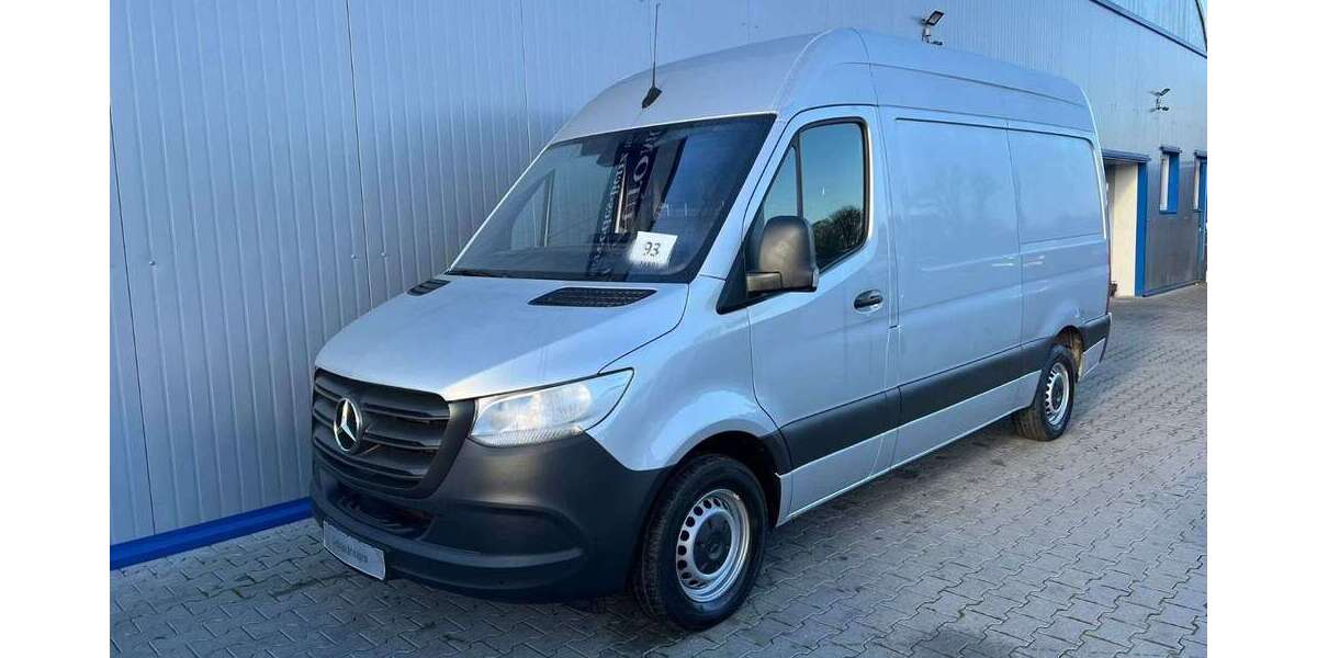 Mercedes-Benz Sprinter 39.230 km 29.899 &euro; Berlin 13055