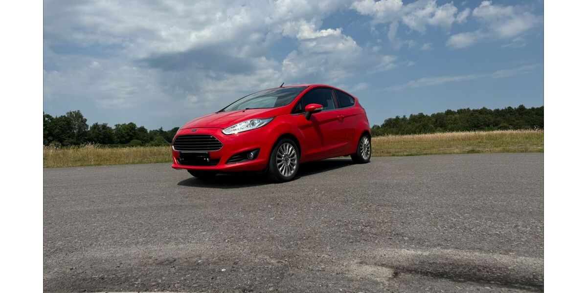 Ford Fiesta 110.000 km 4.300 &euro; Papenburg 26871