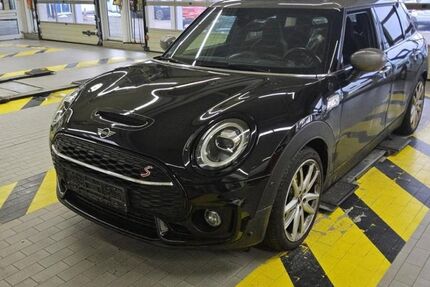 Mini Cooper S Clubman 40.859 km 22.885 &euro; Uetersen bei Hamburg 25436