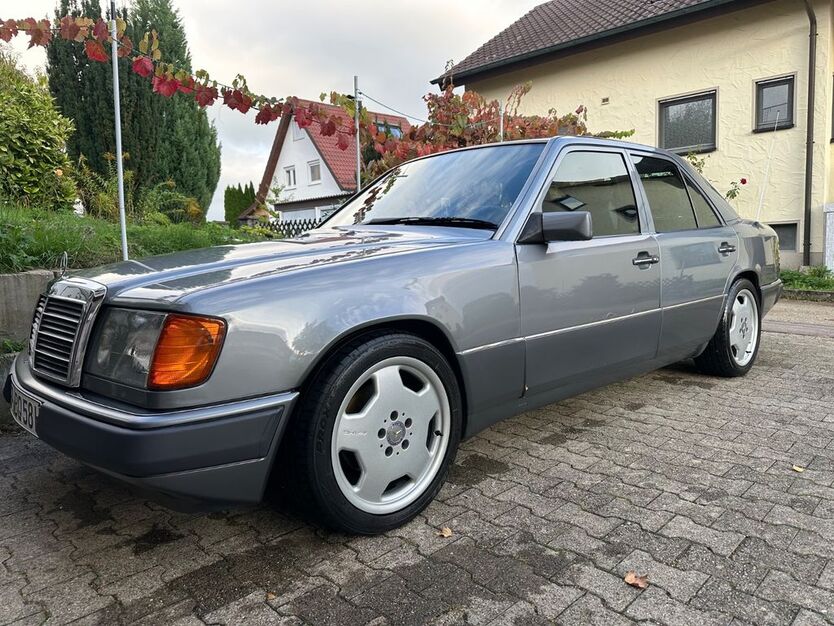 Mercedes-Benz 250 348.000 km 5.799 € Wangen 73117