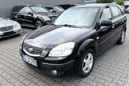 Kia Rio 245.000 km 1.999 &euro; Troisdorf (10 km Köln-Bonn Airport) 53842