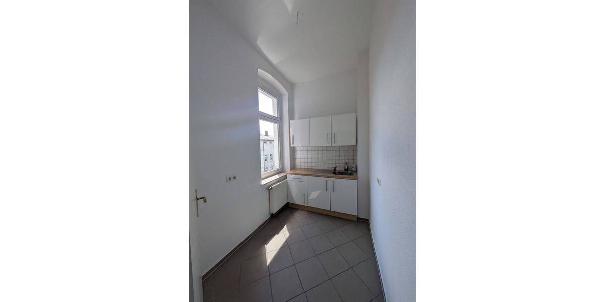 Gewerbeobjekt Gera Innenstadt - 4 Zimmer, 150 m&sup2;, 820&euro; | Angebot:26902495