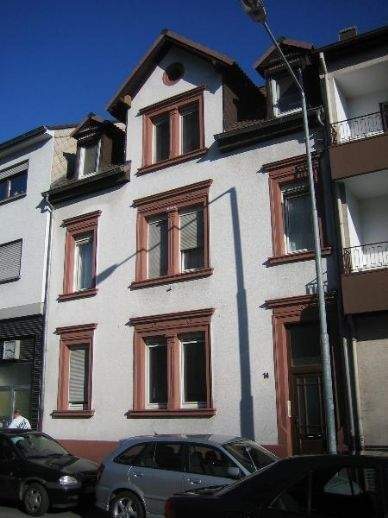 Zentral gelegene Single-Wohnung direkt gegenüber vom Westpfalz Klinikum! 2 zimmer