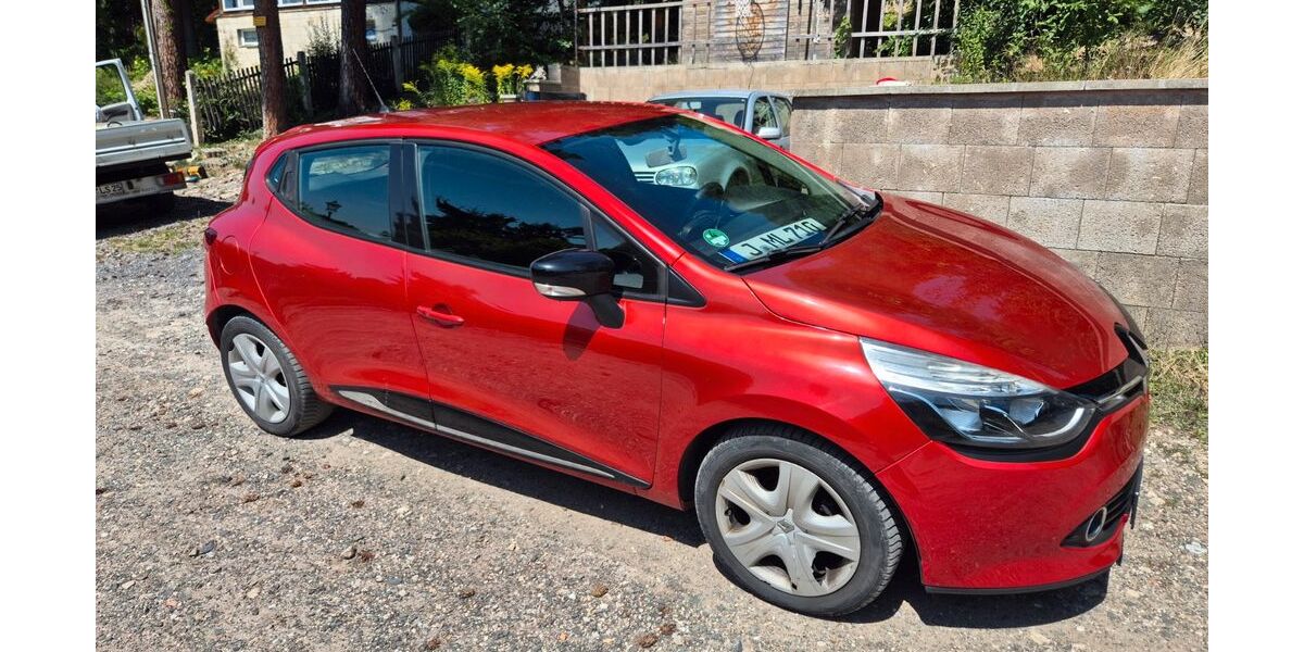 Renault Clio 98.000 km 6.000 &euro; Bad Klosterlausnitz 07639