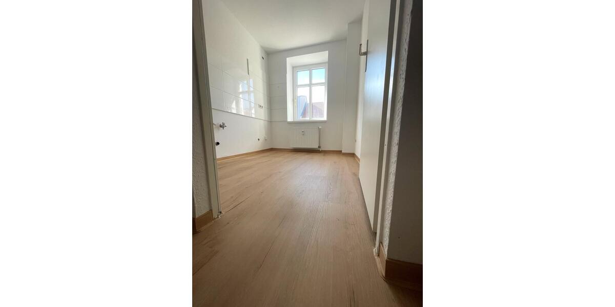 Etagenwohnung Staßfurt - 2 Zimmer, 45 m&sup2;, 4&euro; | Angebot:26398076