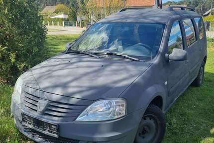 Dacia Logan 163.000 km 2.500 &euro; Jänschwalde/Janšojce 03197
