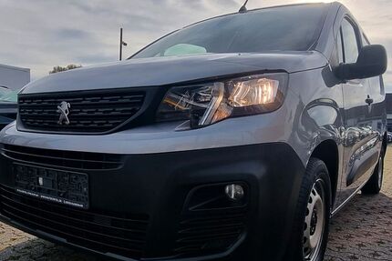 Peugeot Partner 47.919 km 12.998 € Mönchengladbach 41063