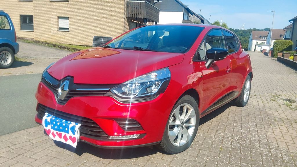 Renault Clio 13.000 km 12.999 &euro; Lemgo 32657