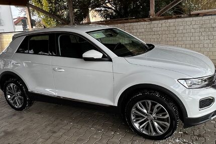 VW T-Roc 226.240 km 14.990 &euro; Erding 85435