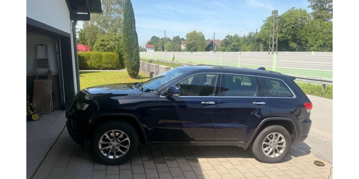 Jeep Andere 185.111 km 18.500 &euro; Vilshofen 94474