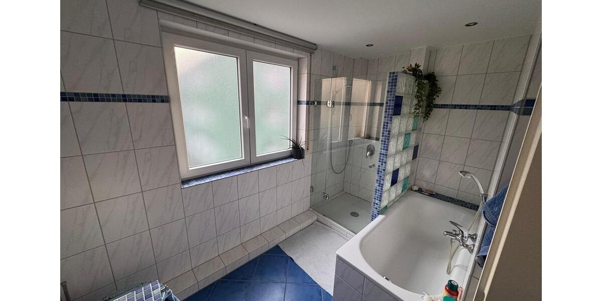 Etagenwohnung Eltville am Rhein - 4 Zimmer, 125 m&sup2;, 475.000&euro; | Angebot:27128398