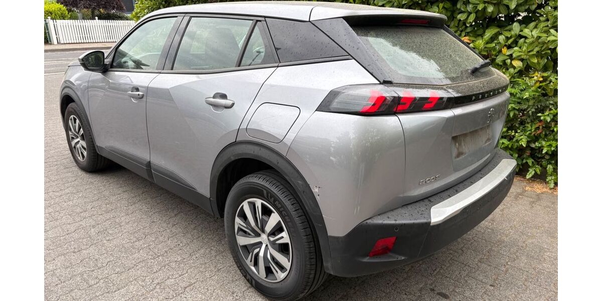 Peugeot 2008 209.548 km 8.925 &euro; Frankfurt am Main 60389