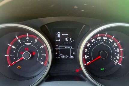 SsangYong Tivoli 106.000 km 6.000 &euro; Stödten 99610