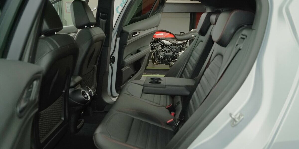 Alfa Romeo Stelvio 2.2 D Competizione Q4 ALLRAD LEDER AHK 45.000 km 38.888 &euro; Lich 35423