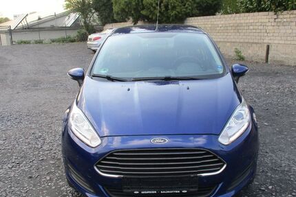 Ford Fiesta 221.000 km 3.200 &euro; Unna 59425