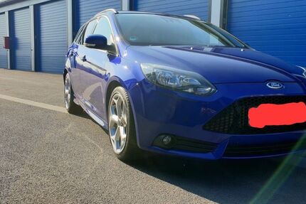 Ford Focus 108.000 km 12.500 &euro; Ostbevern 48346