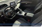 Peugeot 5008 Allure*F+R-Cam*7-Sitz*digital*SHZ*Navi* 157.316 km 14.990 &euro; Berlin 13187