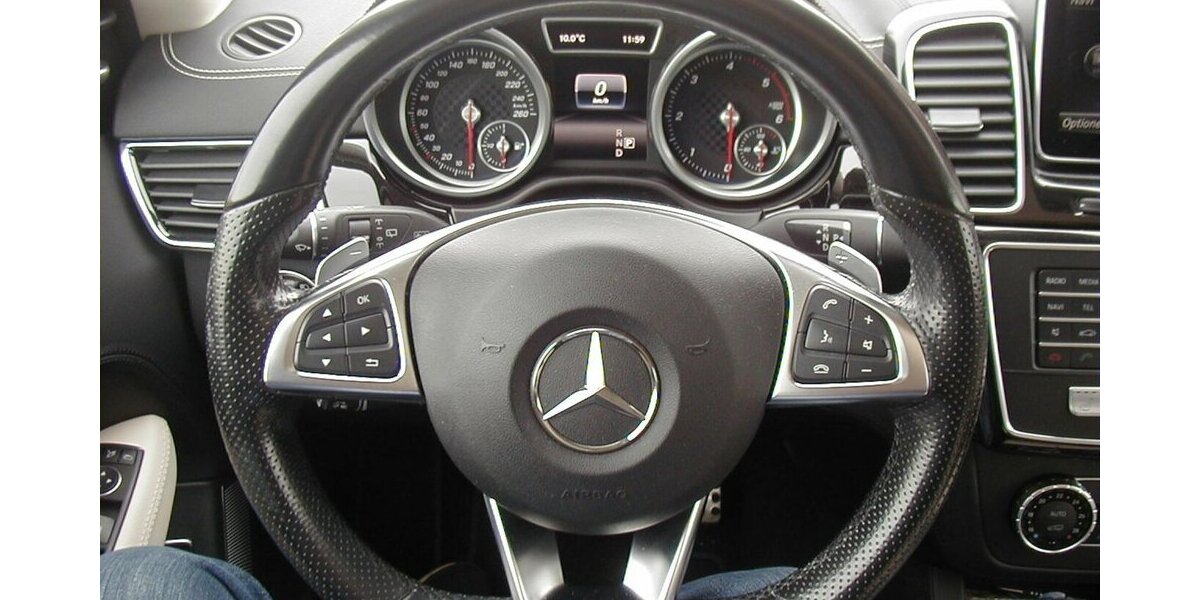 Mercedes-Benz GLE 350 d AMG+BO Sound+PANO+DISTR+360°+ILS+21+Stan 163.180 km 38.999 &euro; Wittmund 26409
