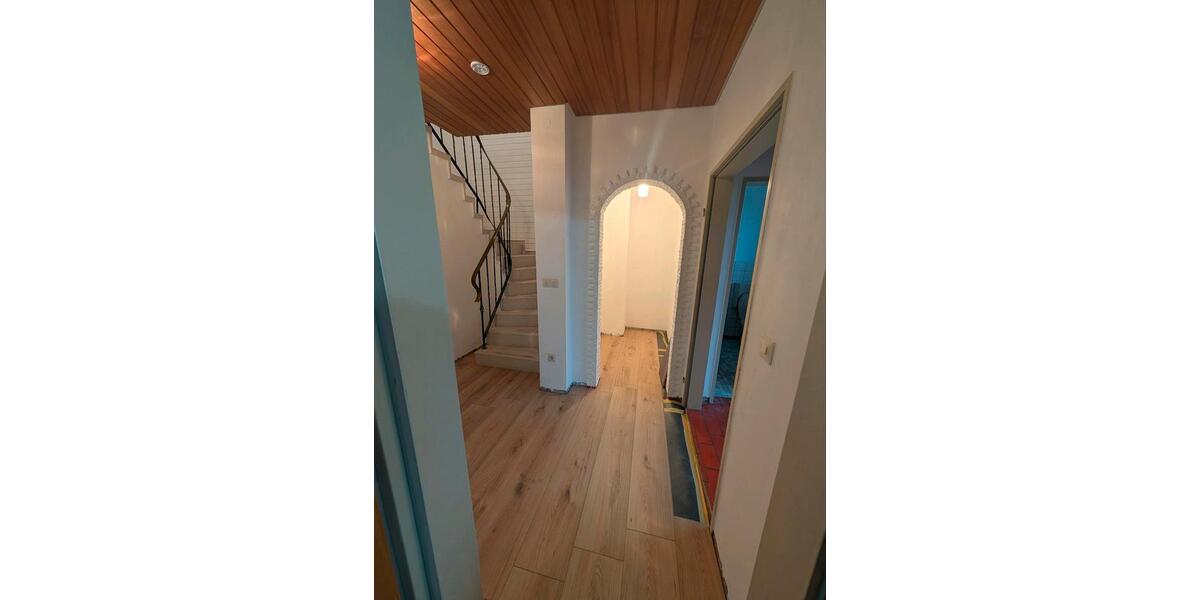 Reihenhaus Passau Auerbach - 6 Zimmer, 140 m&sup2;, 1.300&euro; | Angebot:25025244