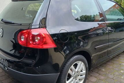 VW Golf 178.555 km 4.395 &euro; Herzogenrath 52134