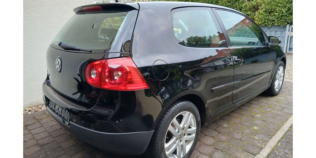 VW Golf 178.555 km 4.395 &euro; Herzogenrath 52134