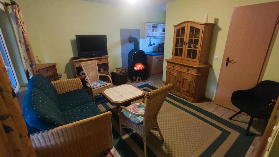 Bungalow Schönhausen (Elbe) - 3 Zimmer, 35 m&sup2;, 350&euro; | Angebot:25515235