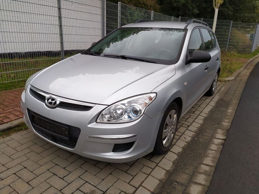 Hyundai i30 255.499 km 1.450 € Nidda 63667