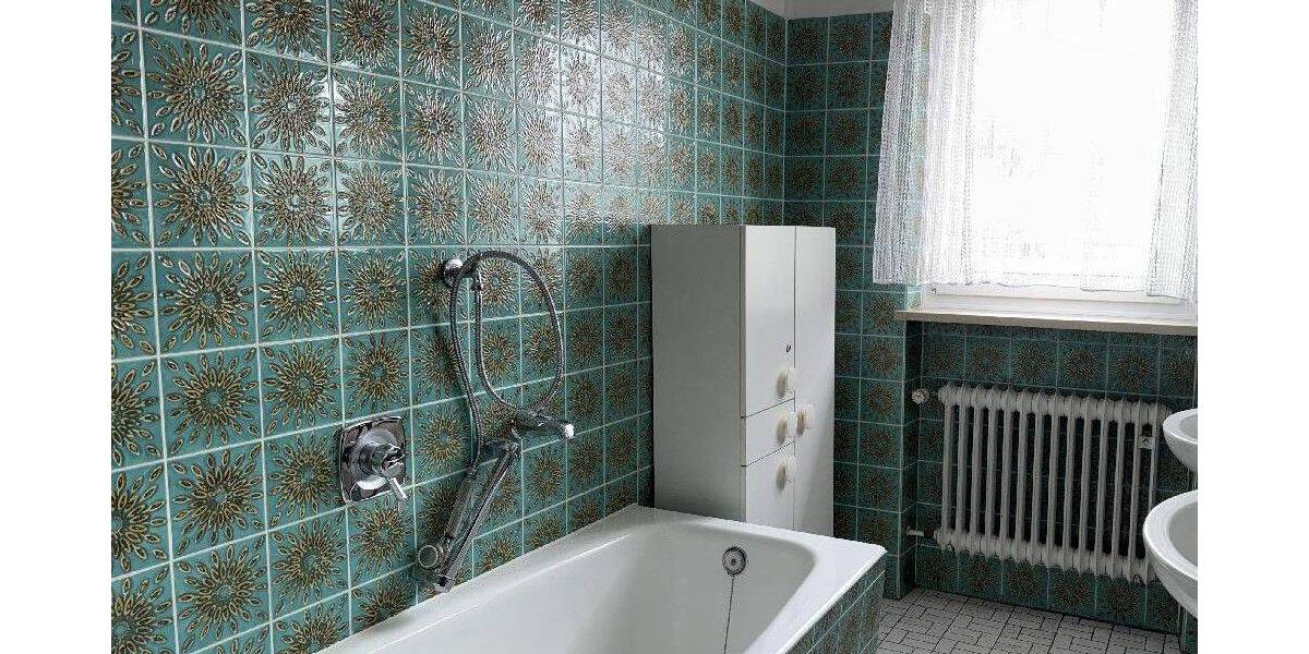Mehrfamilienhaus, Wohnhaus Eggenfelden - 8 Zimmer, 208 m&sup2;, 486.000&euro; | Angebot:26912868